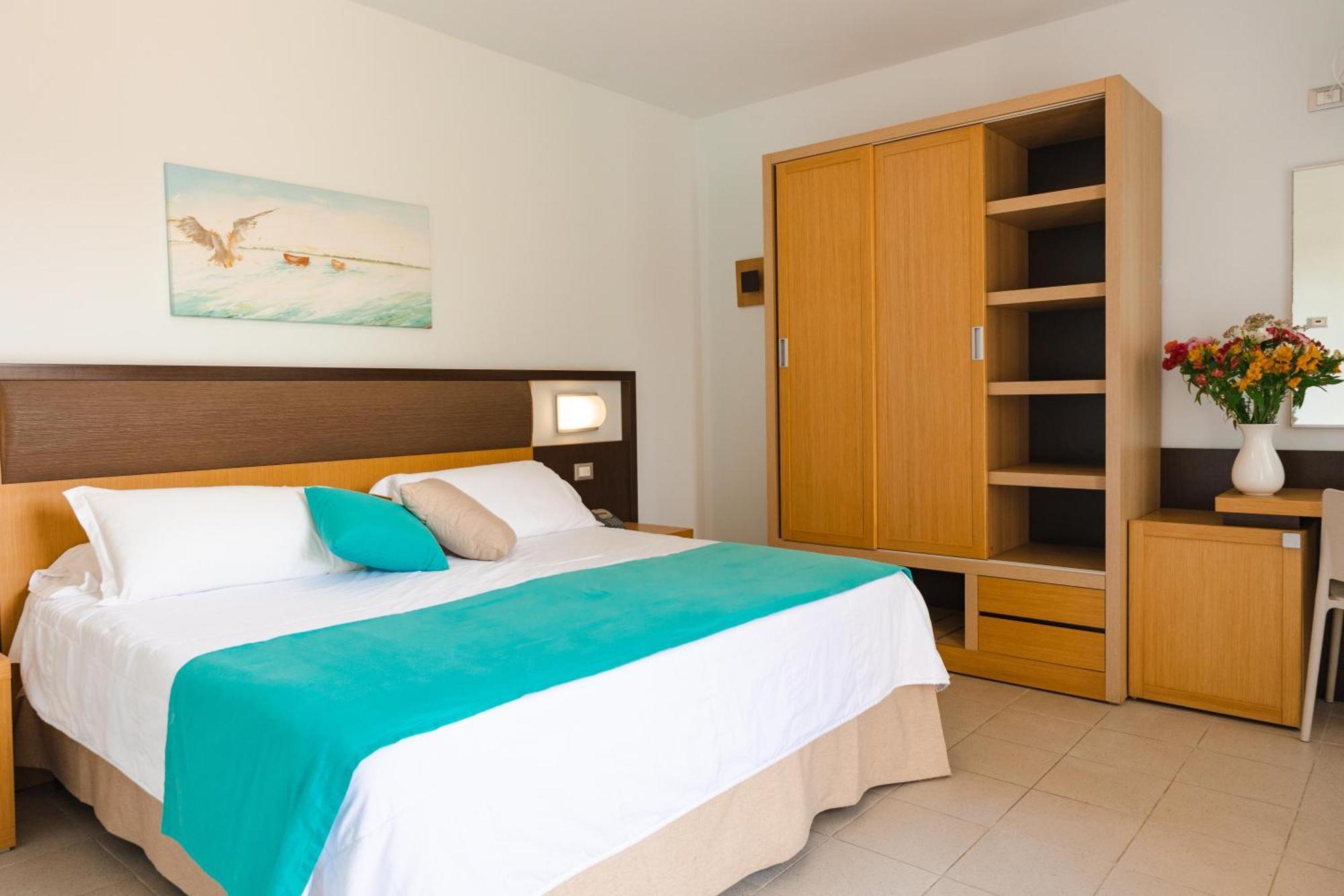 Riva Marina Resort - Cdshotels カロヴィーニョ エクステリア 写真