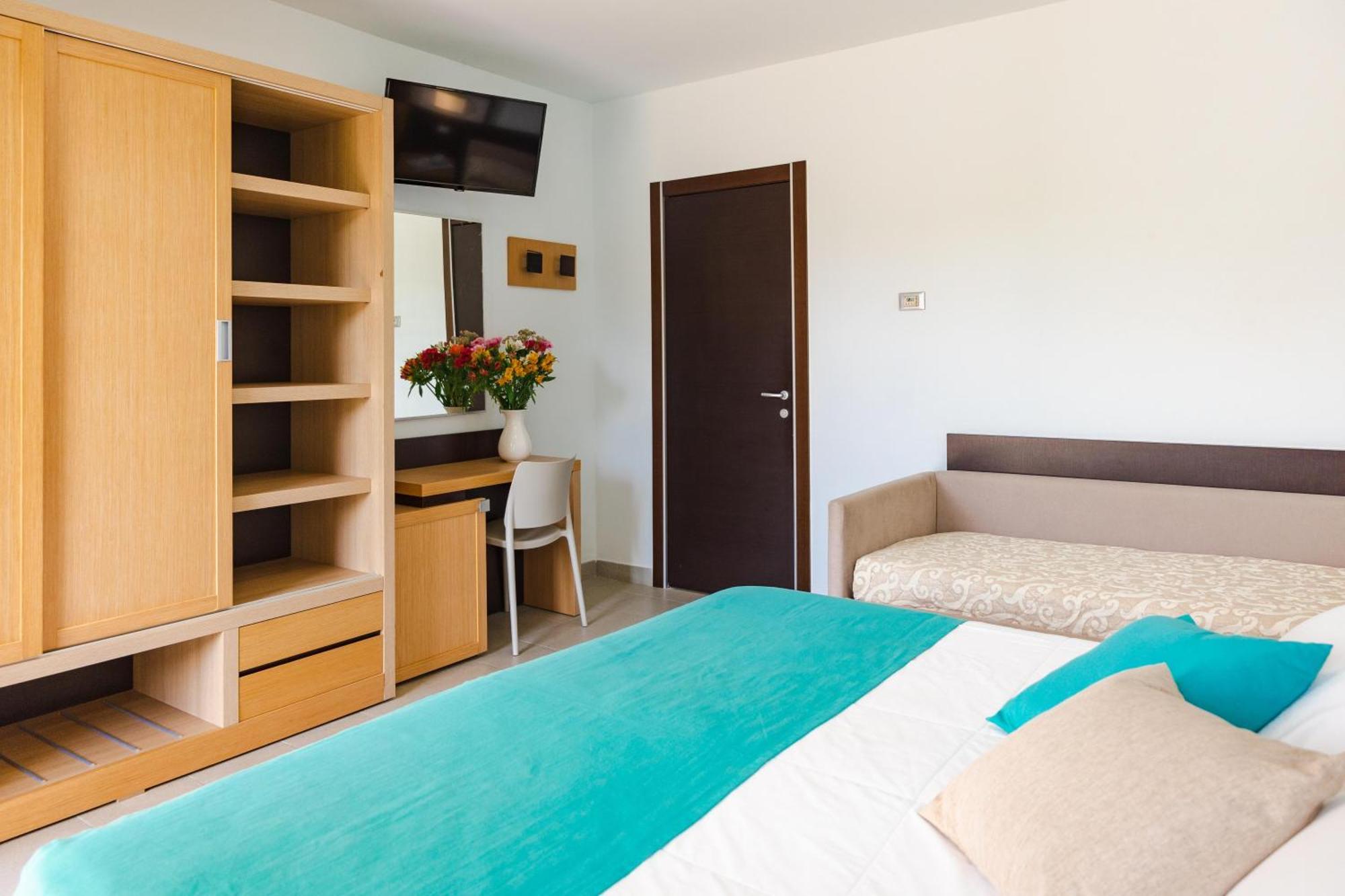 Riva Marina Resort - Cdshotels カロヴィーニョ エクステリア 写真