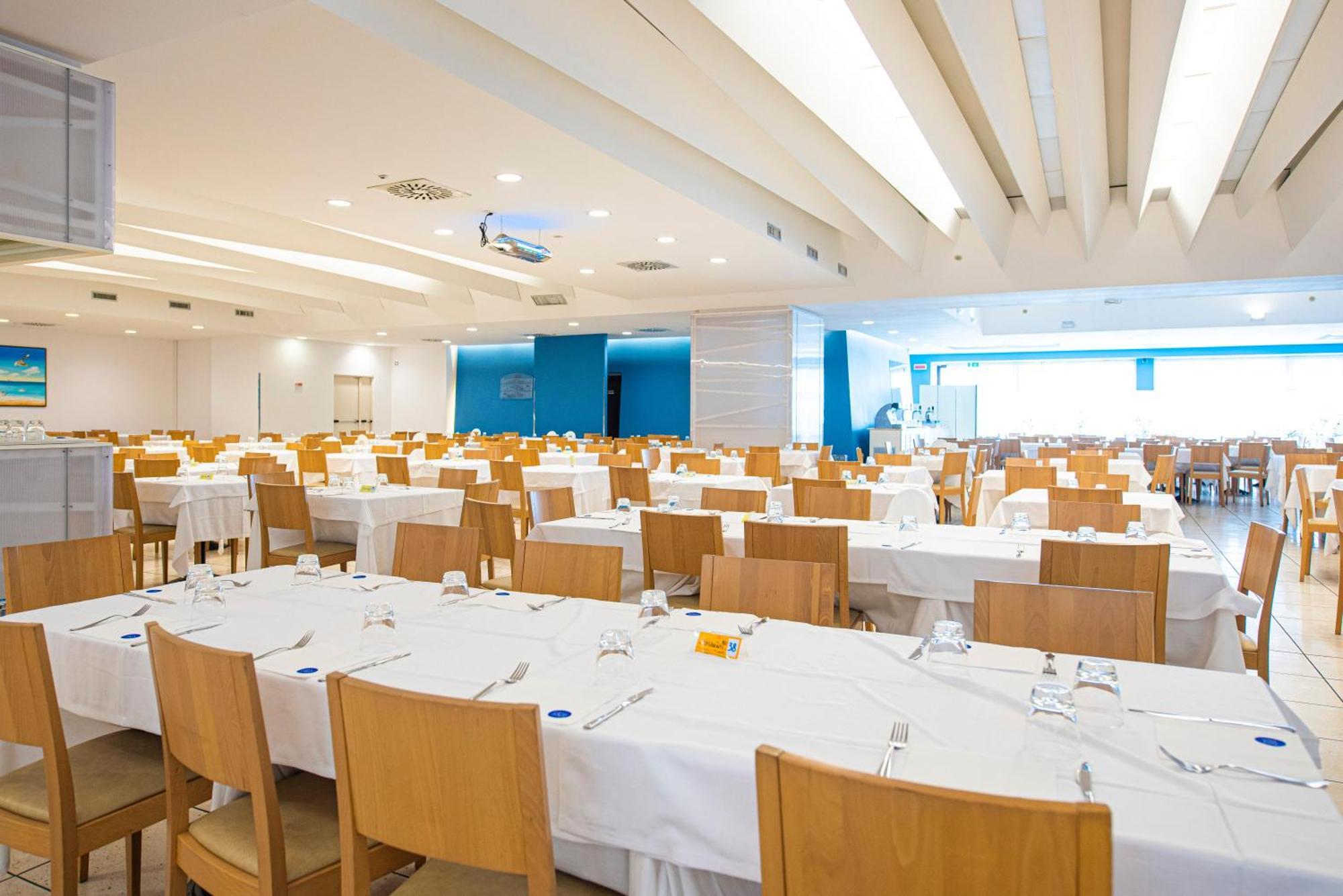 Riva Marina Resort - Cdshotels カロヴィーニョ エクステリア 写真