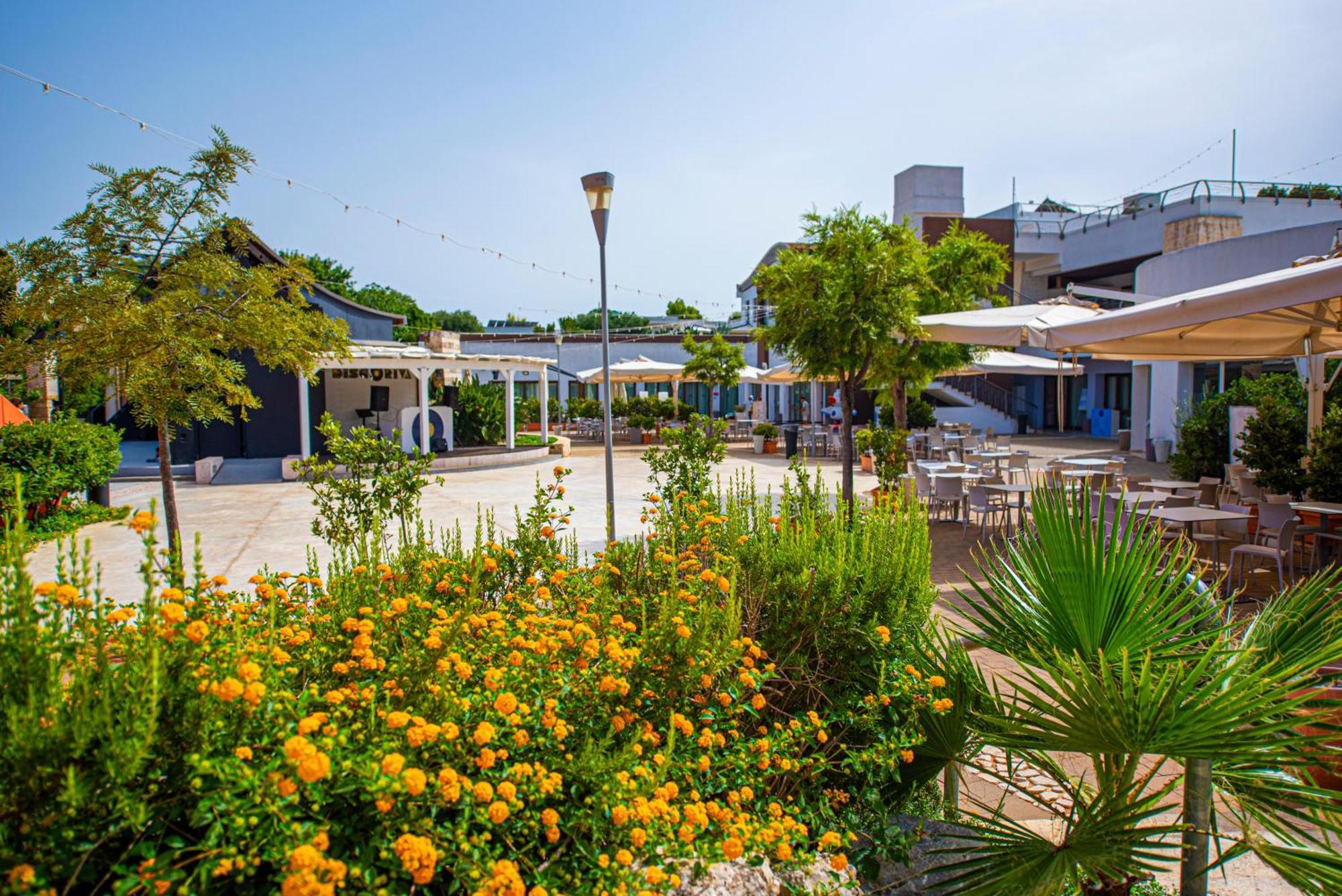 Riva Marina Resort - Cdshotels カロヴィーニョ エクステリア 写真