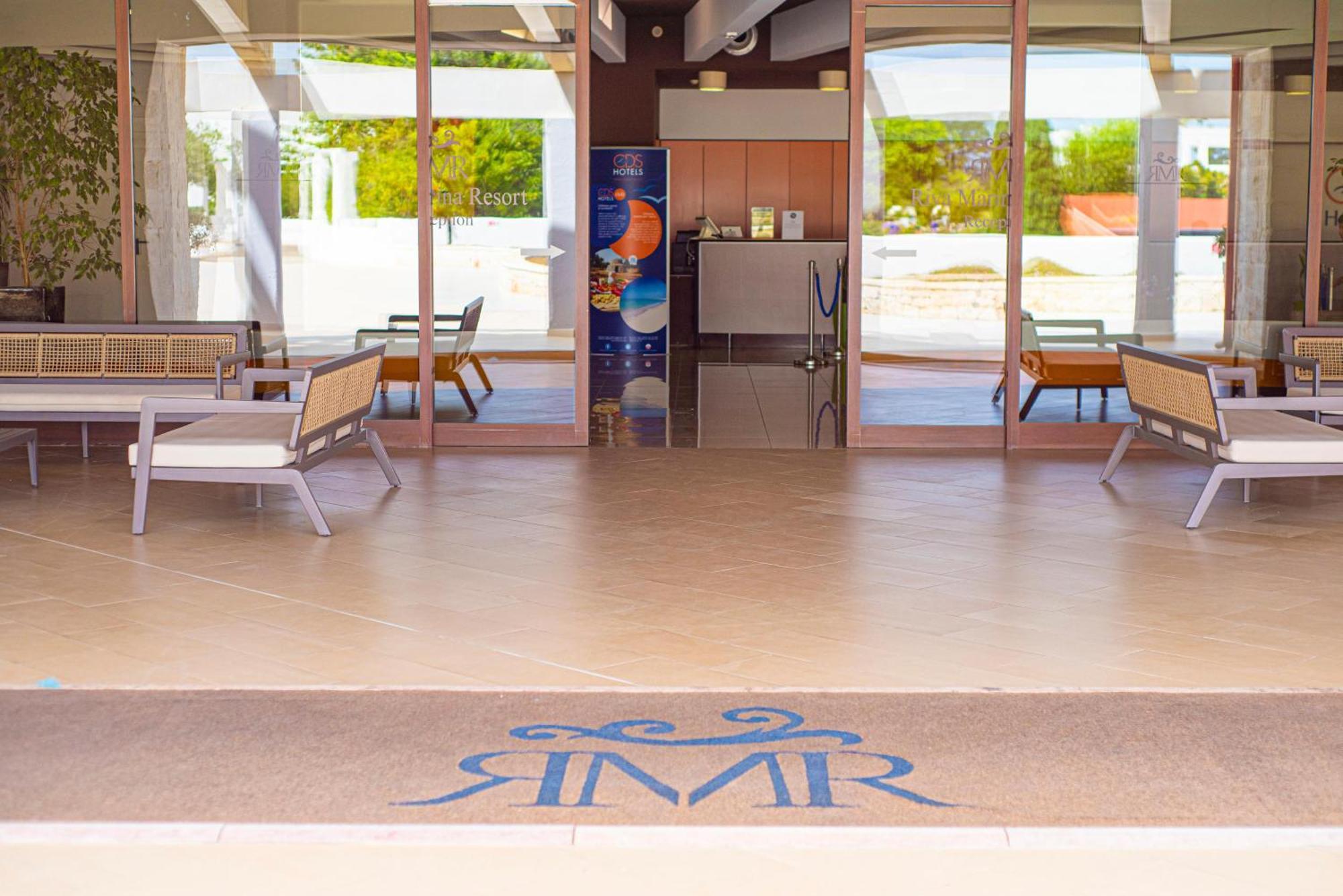Riva Marina Resort - Cdshotels カロヴィーニョ エクステリア 写真