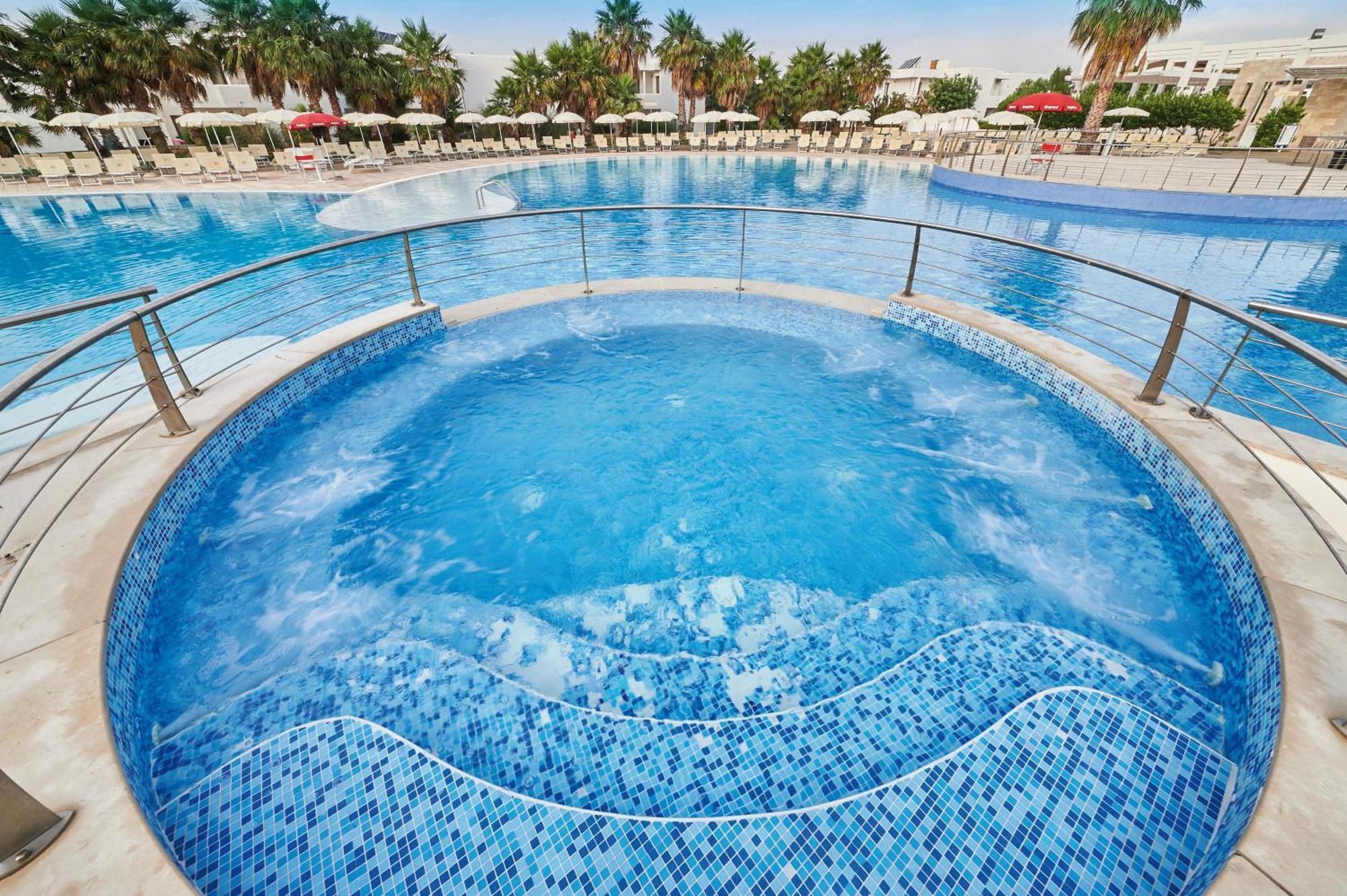 Riva Marina Resort - Cdshotels カロヴィーニョ エクステリア 写真